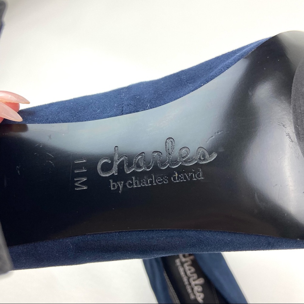 Charles By Charles David Navy Heels - Picture 5 of 7